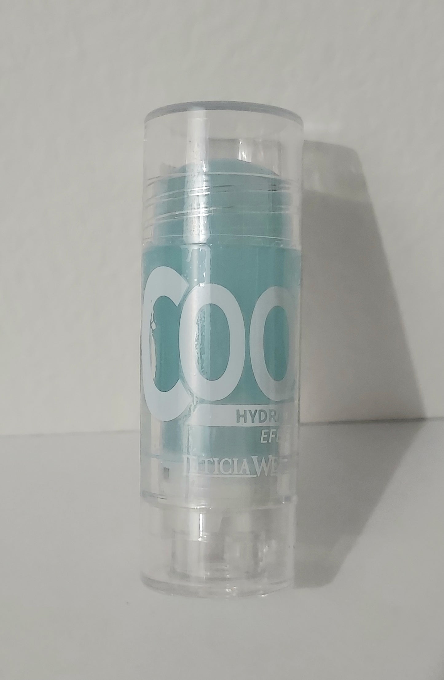 Contour des yeux hydratant et rafraîchissant