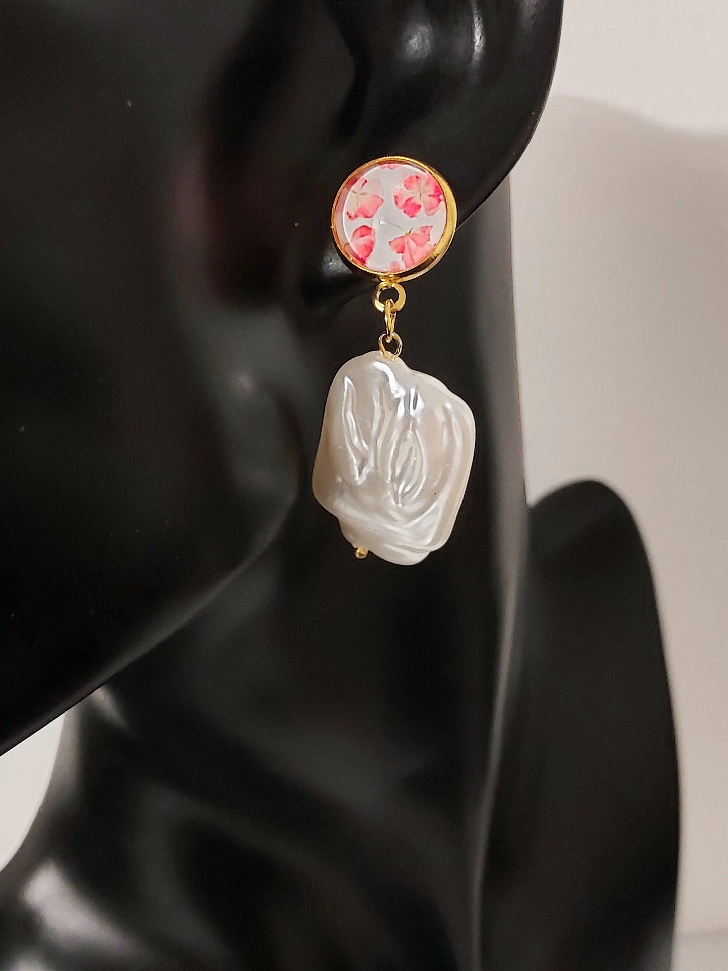 Boucles d'oreilles dorée et blanc en acier inoxydable - Marie 🌺