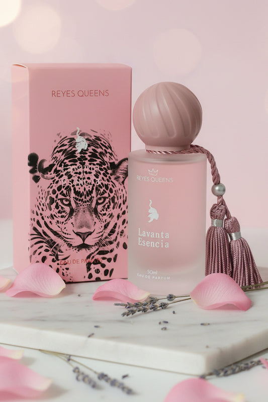 Flacon d'eau de parfum Reyes Queen Lavanta Esencia LunellaB, 50ml, avec un design élégant et une étiquette claire.