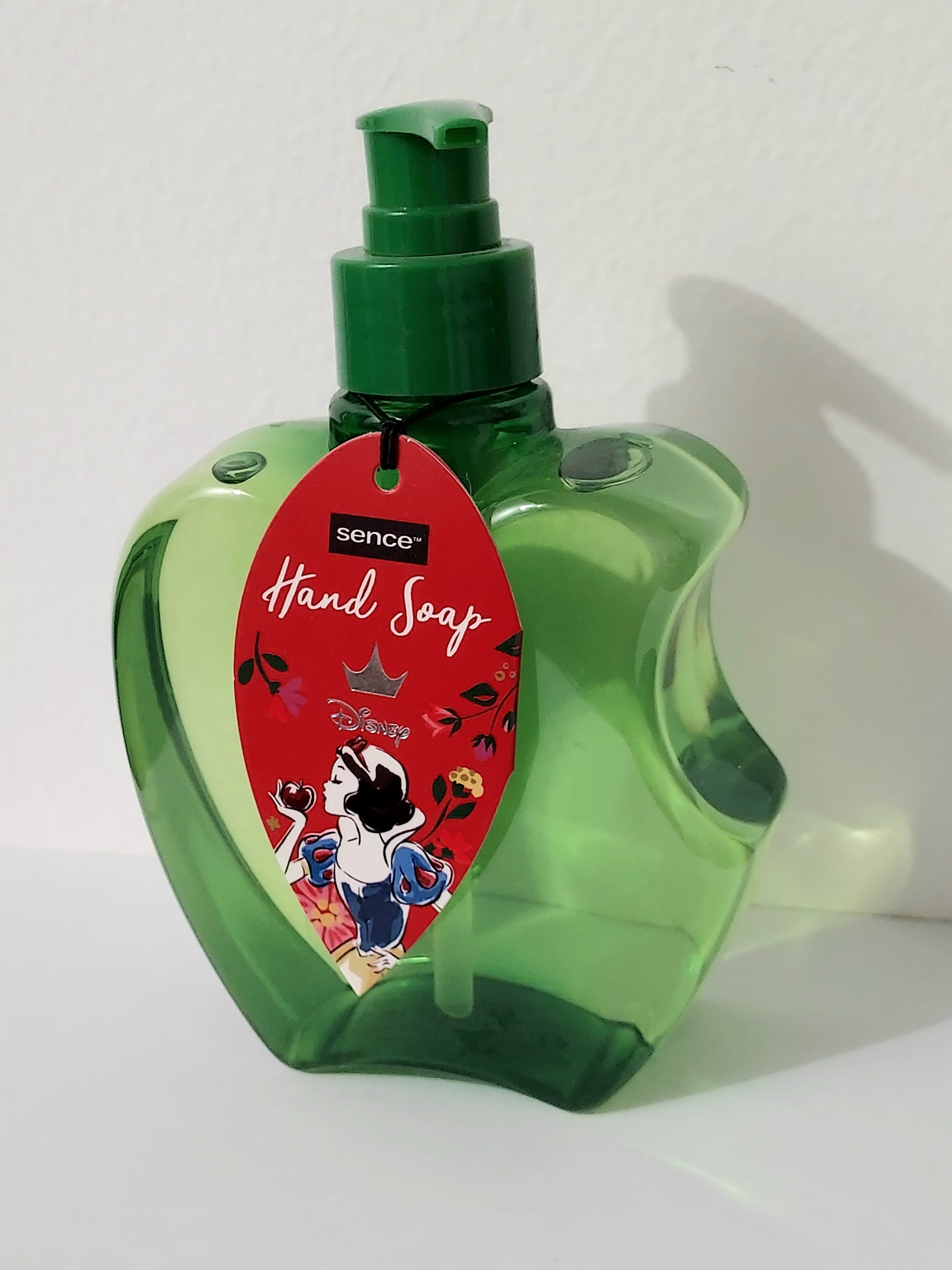 Savon pour les mains Disney senteur pomme 🍎 - LunellaB