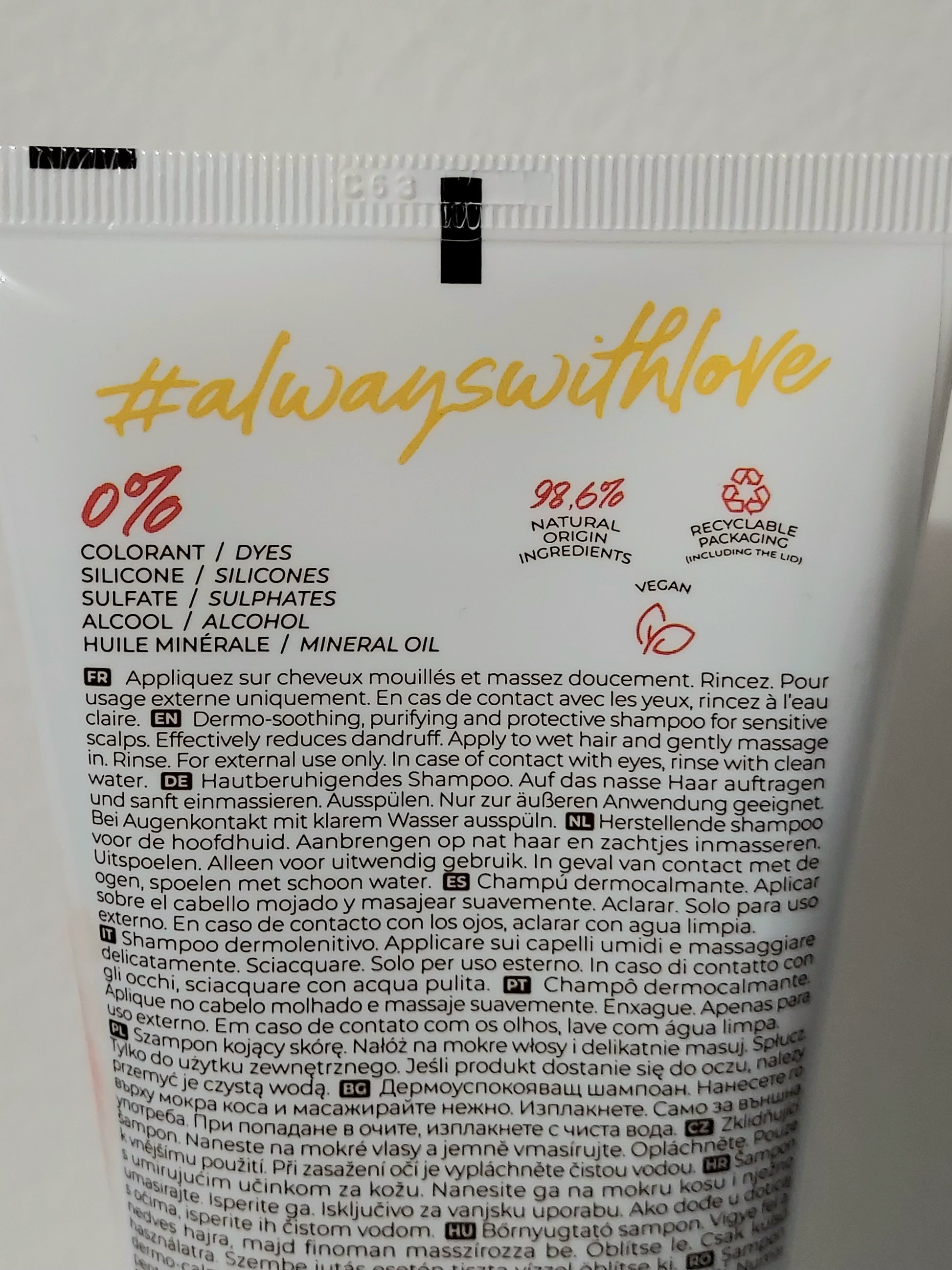Shampoing Les Secrets de Loly - Dermo apaisant hydratant et anti-pelliculaire - LunellaB