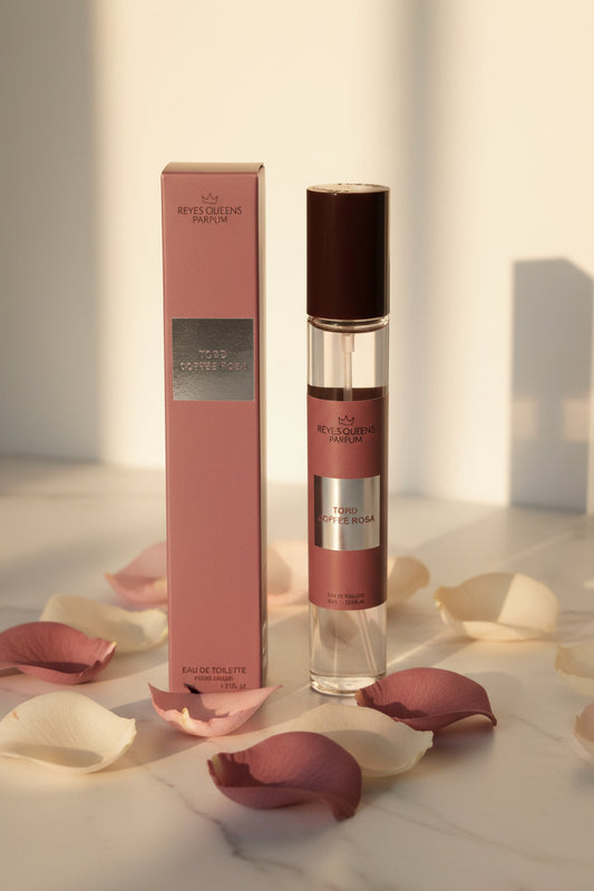 Eau de toilette unisex Reyes Queen 33ml de LunellaB, flacon élégant avec design Tord Coffee Rosa, vue de face.